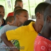 fundacion-fe-y-alegria-entrega-utiles-escolares-en-villa-riva016